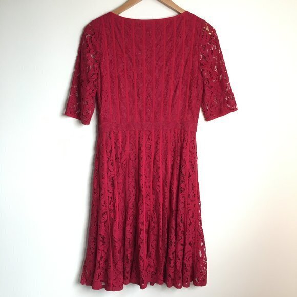 Adrianna Papell Red Lace Short Sleeve Stretchy Dress Womens Size 6 Lined - Picture 3 of 6